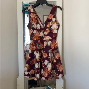 Floral print forever 21 dress.